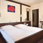 Gaestehaus - 3*