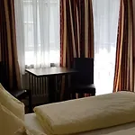 Gaestehaus - 호텔 3*