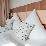Szálloda Gaestehaus -