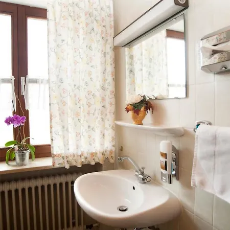 Hotel Gaestehaus - Kipfenberg