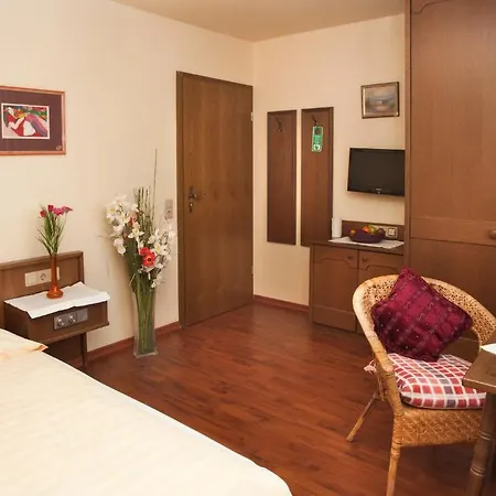 Szálloda Gaestehaus - 3*
