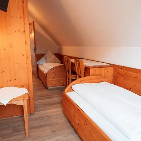 Szálloda Gaestehaus - 3*