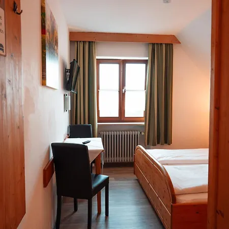 Gaestehaus - 3* Kipfenberg