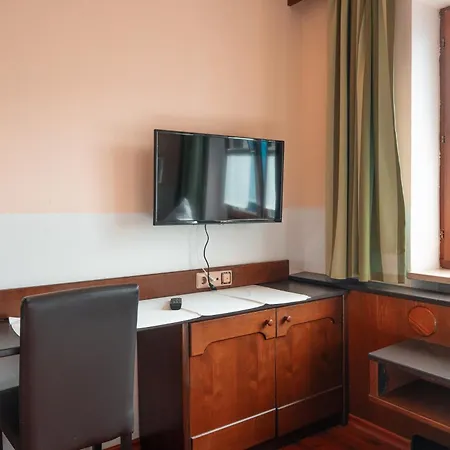 Postwirt - Gaestehaus 3*