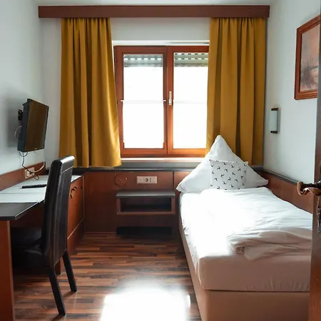 Gaestehaus - 3* Kipfenberg