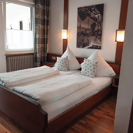 Szálloda Gaestehaus - Kipfenberg