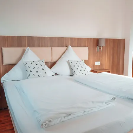 Hotel Gaestehaus - Kipfenberg