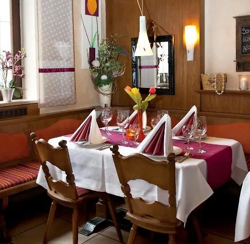 酒店 Gaestehaus - 3*