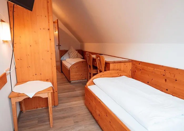 酒店 Gaestehaus - 3*