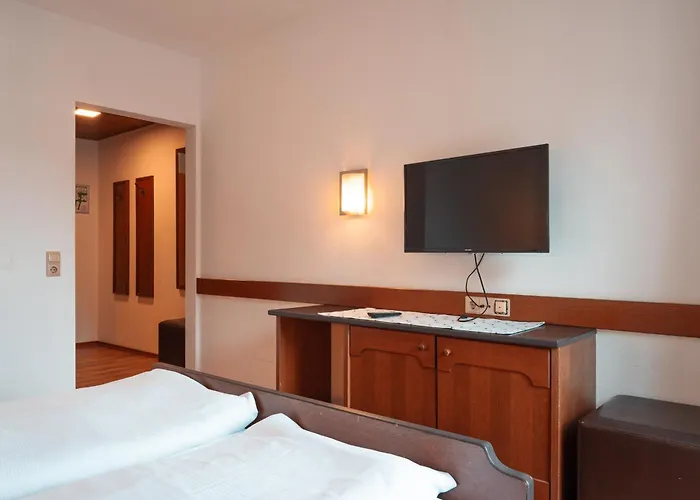 酒店 Gaestehaus - 基普芬伯格